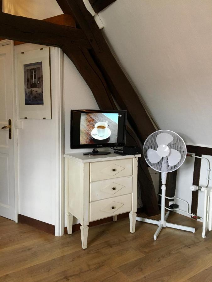 Au Coin Romantique Vernon Giverny Exterior photo